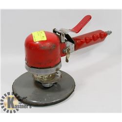 AIR ORBITAL DISC SANDER.