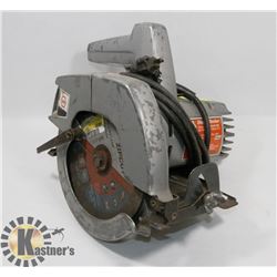 BLACK & DECKER SKILL SAW WITH ZIP CUT BLADE.