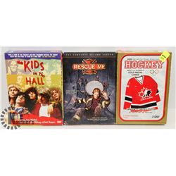 BUNDLE OF ASSORTED VHS AND DVDS