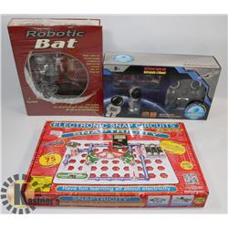 BOX OF ELECTRONIC SNAP CIRCUITS, SNAPTRICITY BY