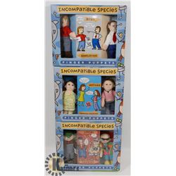 LOT OF 3 NEW INCOMPATIBLE SPECIES FINGER PUPPETS