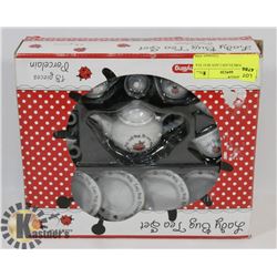 13 PIECE PORCELAIN LADY BUG TEA SET