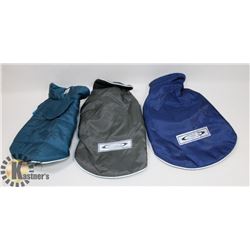 BUNDLE OF DOG CLOTHES