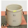 Image 1 : 10 GALLON MEDALTA POTTERIES CROCK, NO LID
