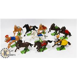 VINTAGE DEETAIL 1971 HORSES