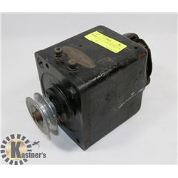 ANTIQUE 6 VOLT CAR ALTERNATOR.