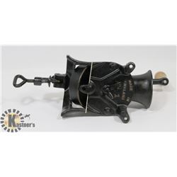 ANTIQUE CAST IRON SPONG & CO COFFEE GRINDER