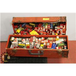 LARGE VINTAGE GE CASE OF TV AND RADIO TUBES