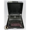 Image 1 : REMINGTON RAND DELUXE MODEL 5 TYPE WRITER WITH