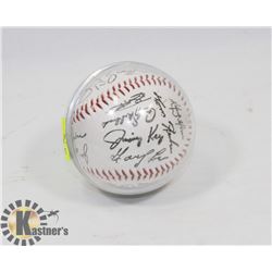 SIGNED BLUE JAYS BASEBALL.