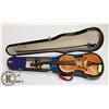 Image 1 : 4/4 VIOLIN WITH HARD CASE AND BOW.
