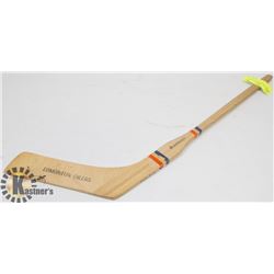 1978 OILERS SOUVENIR MINI STICK.