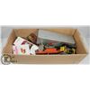 Image 1 : BOX OF OLD TOY CARS AND TRUCKS.