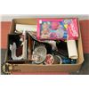 Image 1 : BOX OF ASSORTED ANTIQUES AND COLLECTIBLES