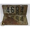 Image 1 : PAIR ALBERTA 1927 4 DIGITS MATCHING LICENSE PLATES