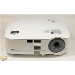 NEC 2000 LUMENS 3LCD PROJECTOR