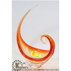 ORANGE/RED ART GLASS DISH