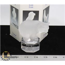 GOEBEL CRYSTAL BEAR FIGURINE.