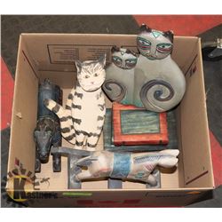 BOX OF WOOD DECOR ORNAMENTS