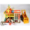Image 1 : FISHER PRICE PARKING RAMP SERVICE CENTRE, CLOWN