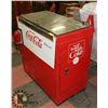 Image 3 : 1960'S - 70'S VINTAGE COCA-COLA CHEST POP COOLER
