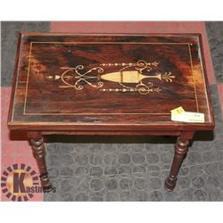 WOOD INLAY SMALL TABLE