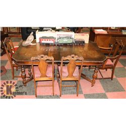 1930'S OAK TABLE + 6 CHAIRS, 2 LEAVES