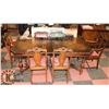 Image 1 : 1930'S OAK TABLE + 6 CHAIRS, 2 LEAVES