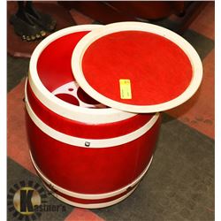 VINTAGE ICE CHILLER ON WHEELS