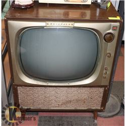 VINTAGE MOTOROLA TV SET