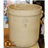 Image 1 : 5 GALLON MEDALTA CROCK WITH HANDLES
