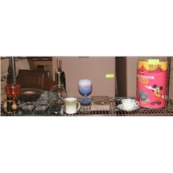 SHELF OF VARIOUS COLLECTIBLE INCL VIEWMASTER