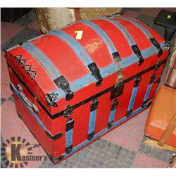 LARGE RED HUMPBACK TRUNK, 32"X20"X26".