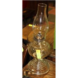 ANTIQUE VICTORIA GLASS OIL LAMP 18" TALL