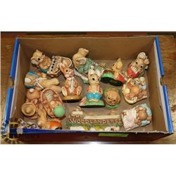 BOX OF ESTATE HAND PAINTED MADE IN ENGLAND BUNNY