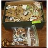 Image 1 : LARGE LOT OF ASSORTED MINIATURES.