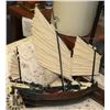 Image 1 : COLLECTIBLE MODEL SHIP.