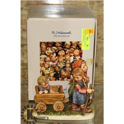 MJ HUMMEL GOEBEL "PLEASANT JOURNEY" #448 HUM406