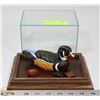 Image 1 : HERITAGE DECOR BONDED WOOD DUCK SCULPTURE IN