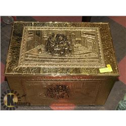 MID CENTURY BRASS WOOD BOX WITH EMBOSSED ENGRAVING