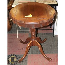 DECORATIVE PEDESTAL SIDE TABLE, 20"X20"X25.5".