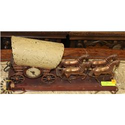 VINTAGE HORSE & CARRIAGE MANTLE CLOCK.