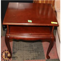 ESTATE WOOD END TABLE 24" X 19" X 25.5"