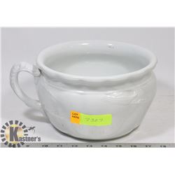 LARGE JOHNSON BROTHERS ENGLISH CHAMBER POT