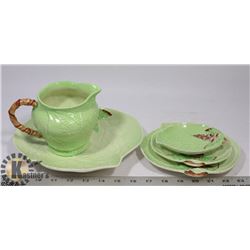 LOT OF ASSORTED CARLTON WARE FOX GLOVE DISHES.