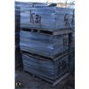 Image 2 : PALLET OF GREY PAVING BRICKS 9" X 5.75" X 2"