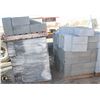Image 3 : PALLET OF GREY CONCRETE COLUMN BLOCKS