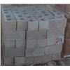 Image 1 : PALLET OF LIGHT GREY SPLIT FACED CORNER BLOCKS