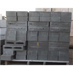 PALLET OF DARK GREY PARTITION CONCRETE BLOCKS