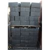 Image 3 : PALLET OF DARK GREY SPLIT FACED PILLAR BLOCKS
